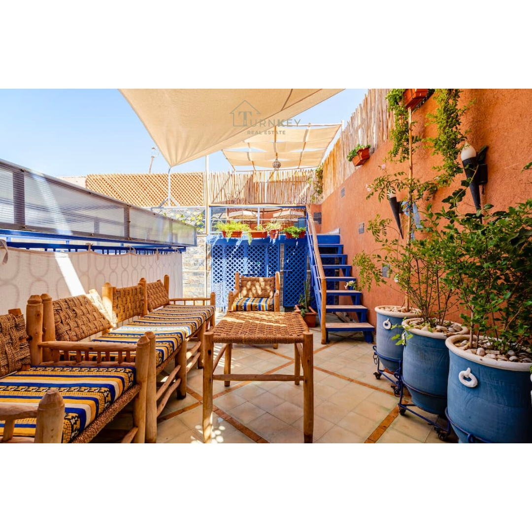 Riad à Vendre – Bab Ksiba, Marrakech : L’Authenticité et le Luxe au Cœur de la Médina